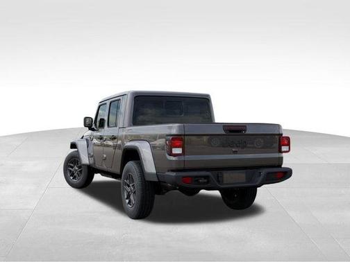 Granite Crystal Clearcoat Metallic 2026 Jeep Gladiator Sport