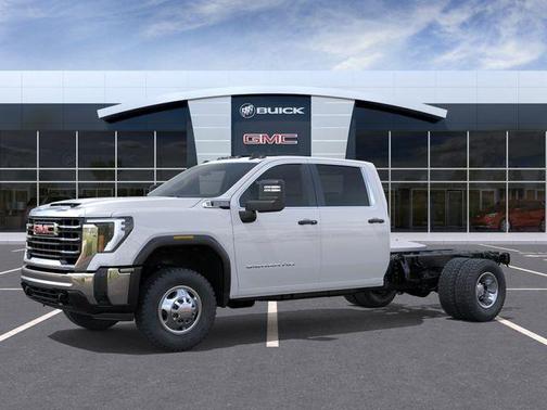 Summit White 2026 GMC Sierra 3500 Pro