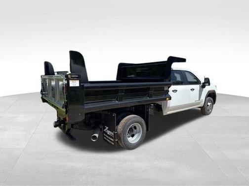 Summit White 2026 GMC Sierra 3500 Pro