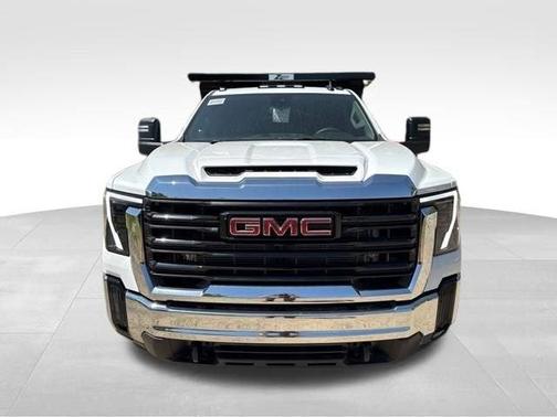 Summit White 2026 GMC Sierra 3500 Pro
