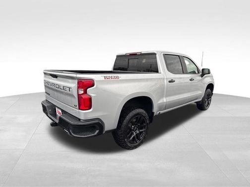 Silver Ice Metallic 2021 Chevrolet Silverado 1500 LT Trail Boss