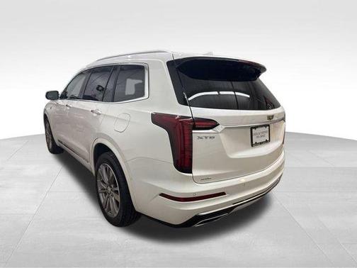 2022 Cadillac XT6 Premium Luxury AWD