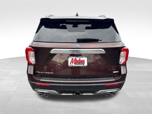 Rich Copper Metallic Tinted Clearcoat 2020 Ford Explorer Platinum
