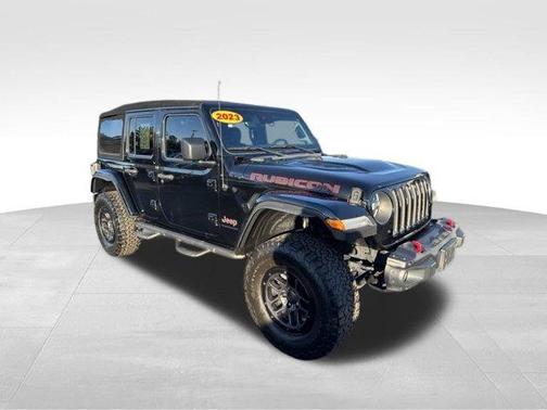 Black Clearcoat 2023 Jeep Wrangler Rubicon
