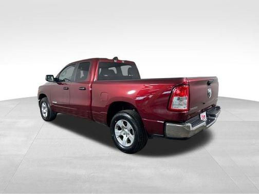 Delmonico Red Pearlcoat 2023 RAM 1500 Big Horn