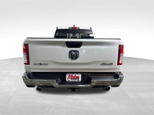 Bright White Clearcoat 2023 RAM 1500 Big Horn
