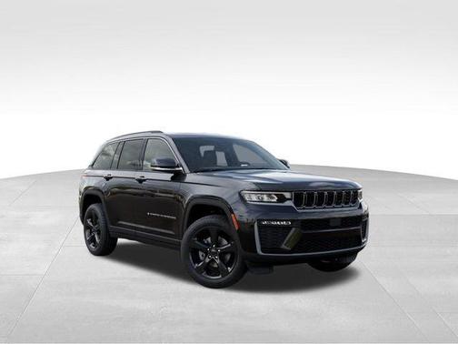 Diamond Black 2026 Jeep Grand Cherokee Limited