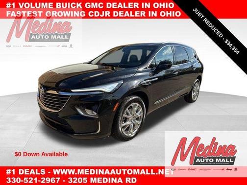 2023 Buick Enclave Essence