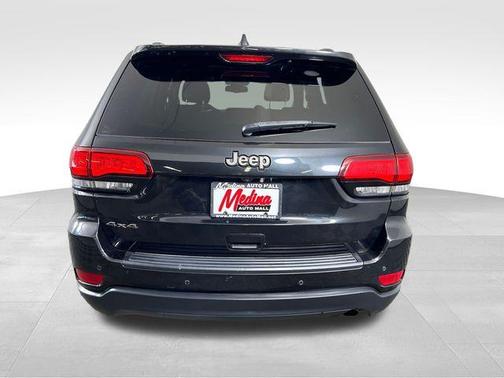 2016 Jeep Grand Cherokee Laredo