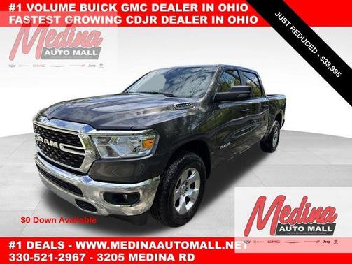 Crystal Metallic 2024 RAM 1500 Big Horn/Lone Star