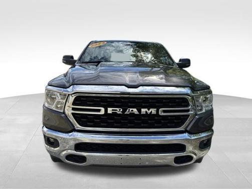 Crystal Metallic 2024 RAM 1500 Big Horn/Lone Star
