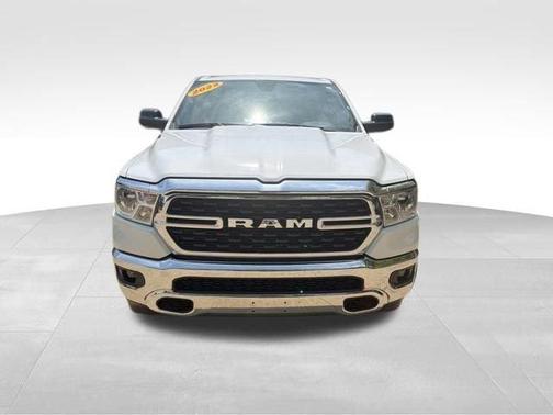 Bright White Clearcoat 2022 RAM 1500 Big Horn