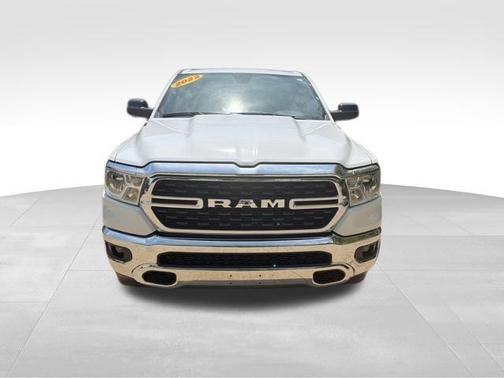 Bright White Clearcoat 2022 RAM 1500 Big Horn