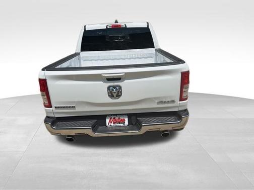 Bright White Clearcoat 2022 RAM 1500 Big Horn