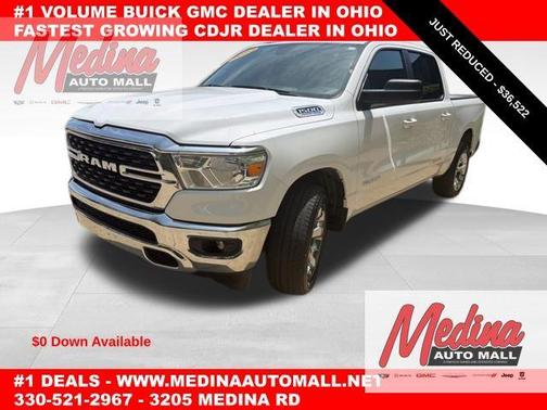 Bright White Clearcoat 2022 RAM 1500 Big Horn