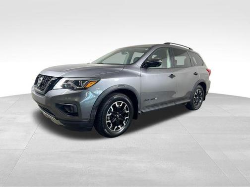 Gun Metallic 2020 Nissan Pathfinder SL