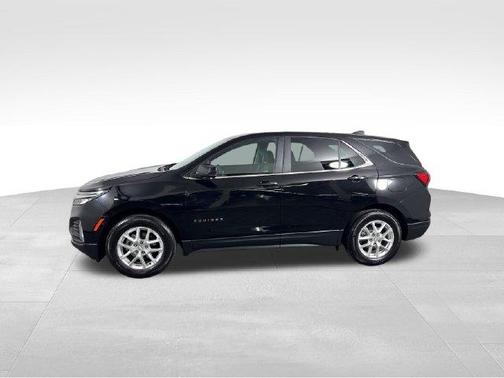 Mosaic Black Metallic 2024 Chevrolet Equinox LT