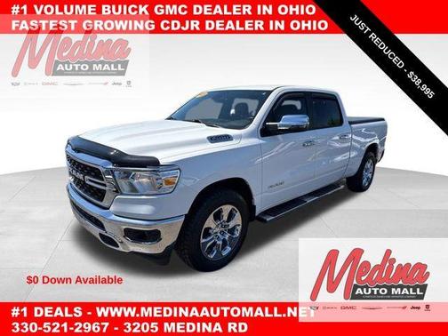 Bright White Clearcoat 2023 RAM 1500 Big Horn