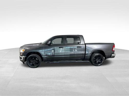 Granite Crystal Clearcoat Metallic 2024 RAM 1500 Big Horn/Lone Star