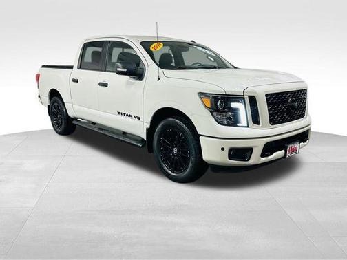 2019 Nissan Titan SV