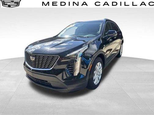 Stellar Black Metallic 2021 Cadillac XT4 Luxury