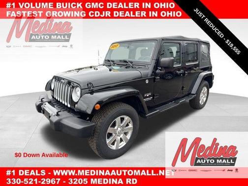 Black Clearcoat 2017 Jeep Wrangler Unlimited Sahara