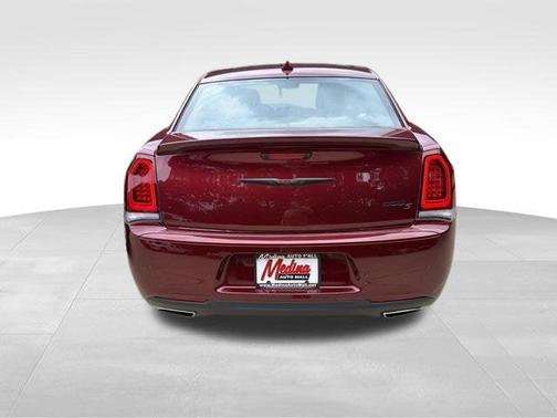 Velvet Red Pearlcoat 2023 Chrysler 300 S