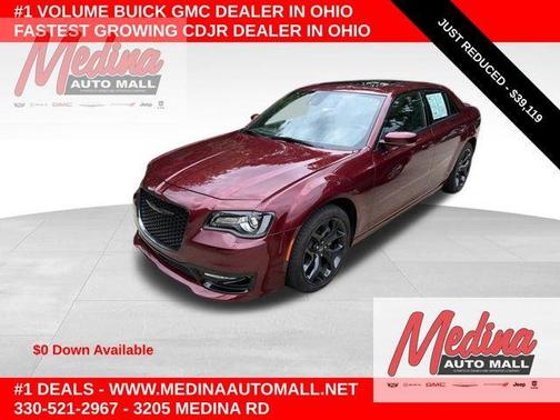 Velvet Red Pearlcoat 2023 Chrysler 300 S