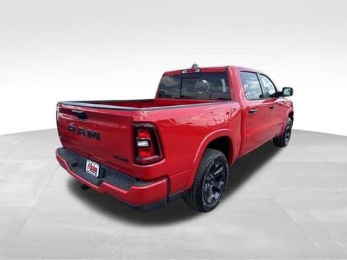 Flame Red Clearcoat 2025 RAM 1500 Big Horn/Lone Star