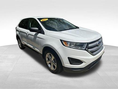 Oxford White 2017 Ford Edge SE