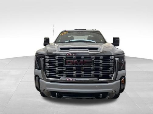 2024 GMC Sierra 2500 Denali