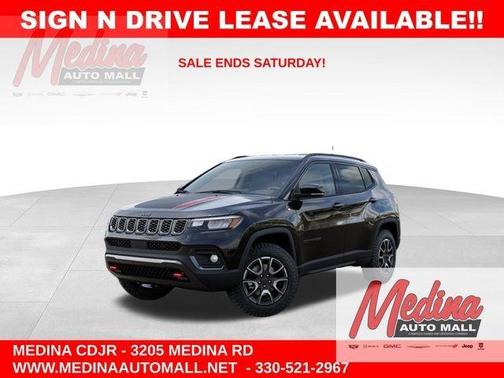 Diamond Black 2026 Jeep Compass Trailhawk
