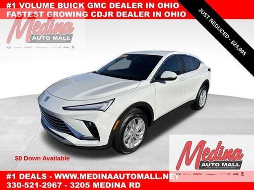 Summit White 2024 Buick Envista Preferred