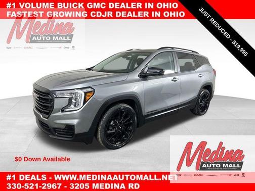 2023 GMC Terrain SLE