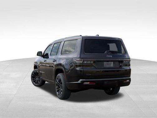 Gloss Black 2026 Jeep Grand Wagoneer Summit Obsidian