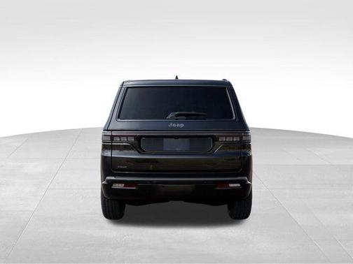 Gloss Black 2026 Jeep Grand Wagoneer Summit Obsidian