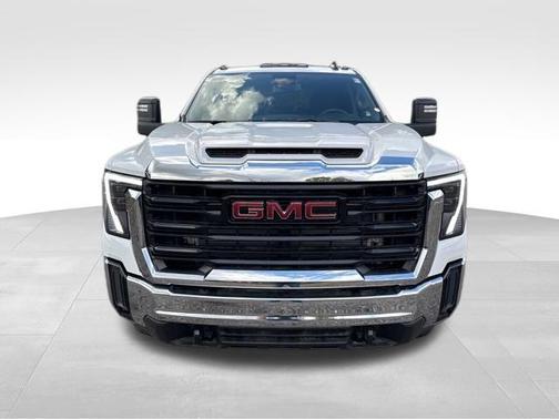 2025 GMC Sierra 3500 Pro