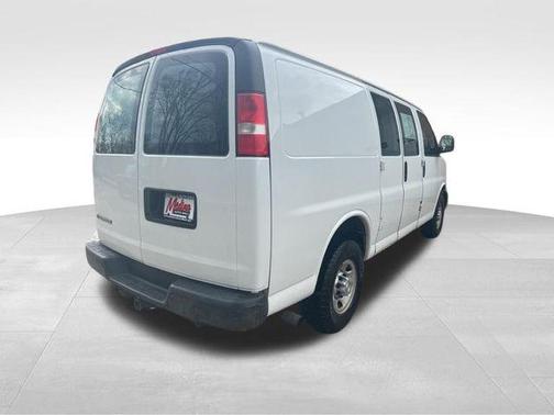 2017 Chevrolet Express 2500 Work Van