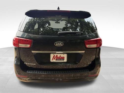 Aurora Black 2017 Kia Sedona SX