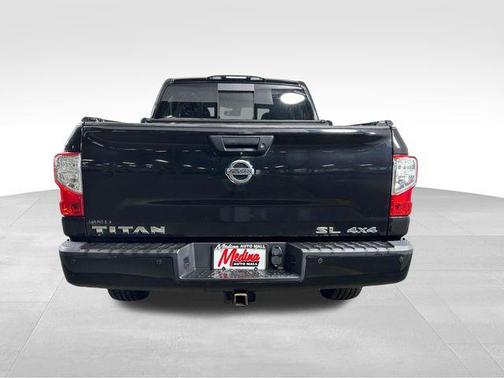 2018 Nissan Titan SL