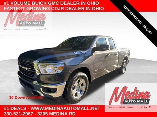 Granite Crystal Clearcoat Metallic 2024 RAM 1500 Big Horn/Lone Star