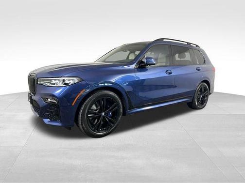 Phytonic Blue Metallic 2022 BMW X7 xDrive40i