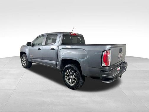 2022 GMC Canyon AT4 w/Cloth