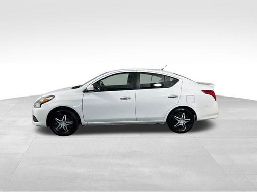 2018 Nissan Versa 1.6 SV