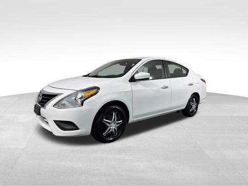 2018 Nissan Versa 1.6 SV