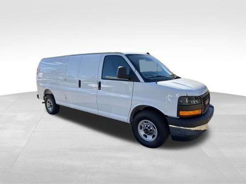 2025 GMC Savana 2500 Work Van