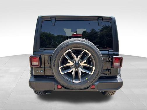 2025 Jeep Wrangler 4xe Sport