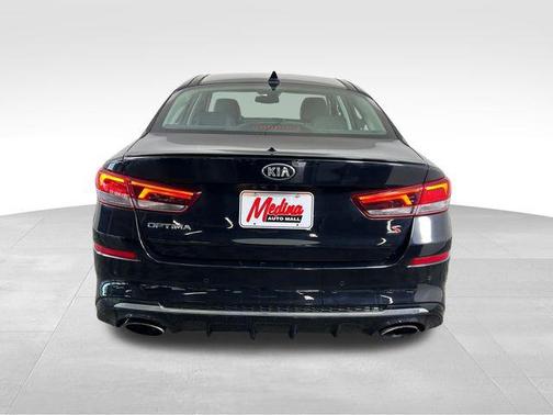 2019 Kia Optima S
