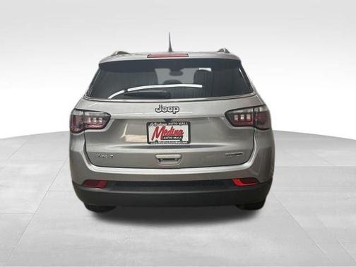 Billet Silver Metallic Clearcoat 2023 Jeep Compass Latitude Lux