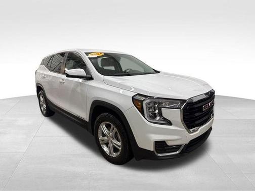 Summit White 2024 GMC Terrain SLE